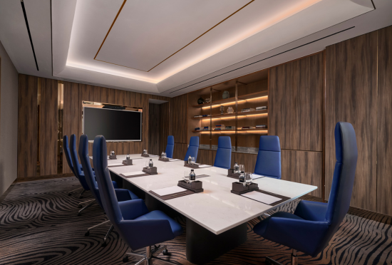 Host an intimate and cosy meeting at Cham Meeting Room